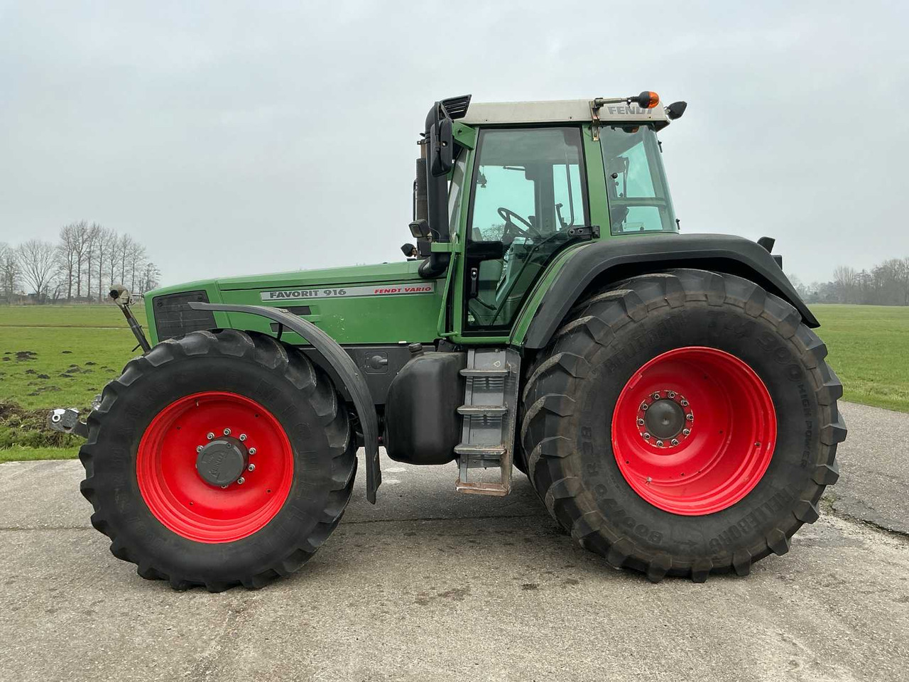 Fendt Favorit 916 - Trator: foto 5 Fendt Favorit 916 - Trator: foto 5
