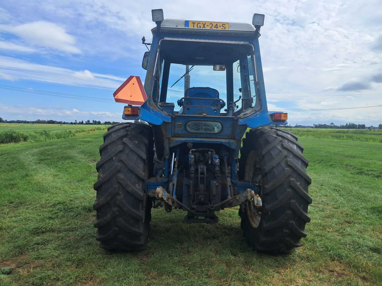 Ford 7710 - Trator: foto 4 Ford 7710 - Trator: foto 4