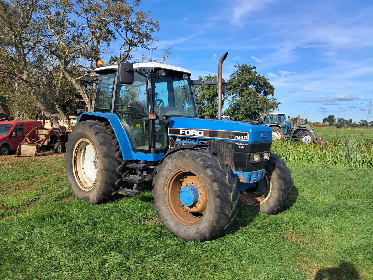 Ford 7840 - Trator: foto 2 Ford 7840 - Trator: foto 2