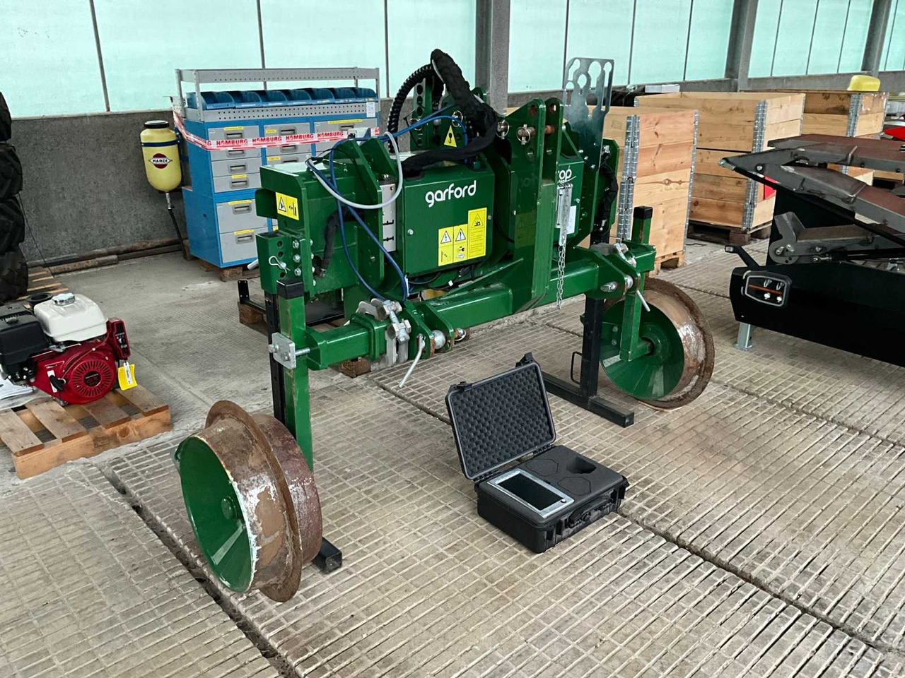 Garfold Robocrop HD50 - Maquina para lavrar a terra: foto 2 Garfold Robocrop HD50 - Maquina para lavrar a terra: foto 2