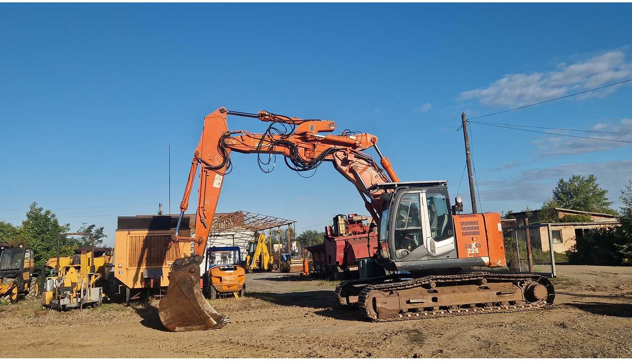 HITACHI Zaxis 225 - Escavadora de rastos: foto 3 HITACHI Zaxis 225 - Escavadora de rastos: foto 3