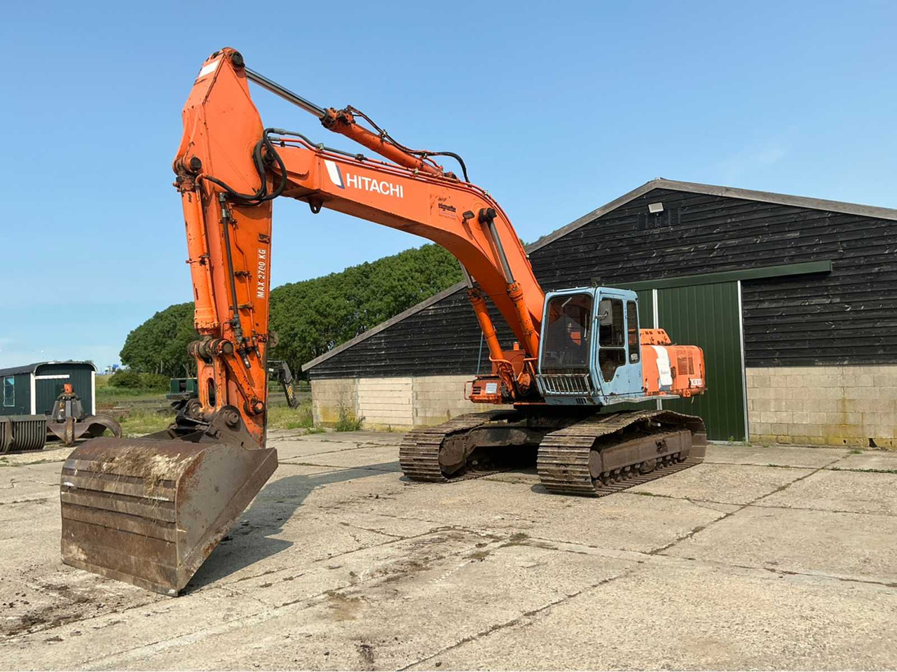 Hitachi EX300-3 - Escavadora de rastos: foto 1 Hitachi EX300-3 - Escavadora de rastos: foto 1