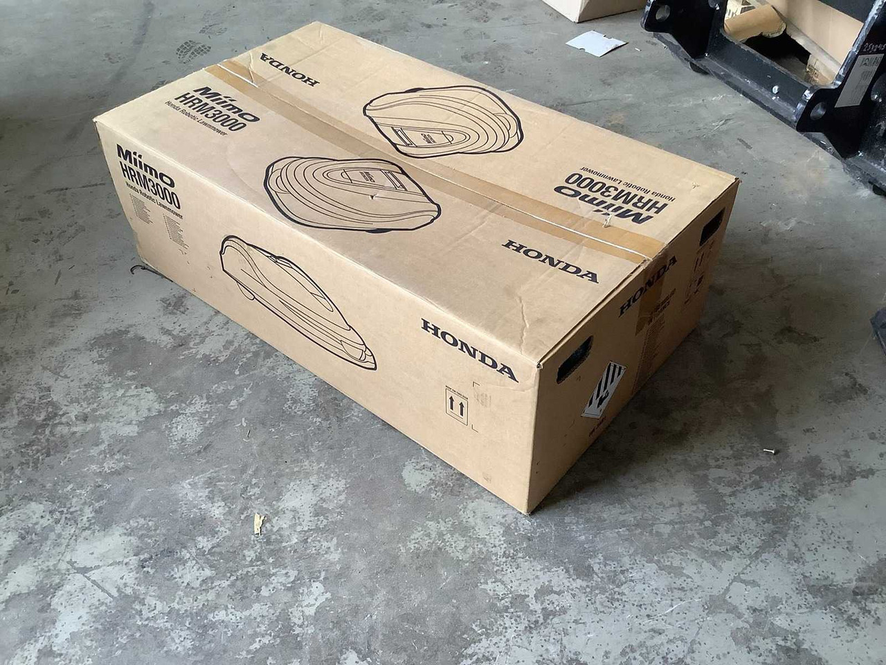 Honda Miimo MHRM 3000 - Cortador de grama: foto 1 Honda Miimo MHRM 3000 - Cortador de grama: foto 1