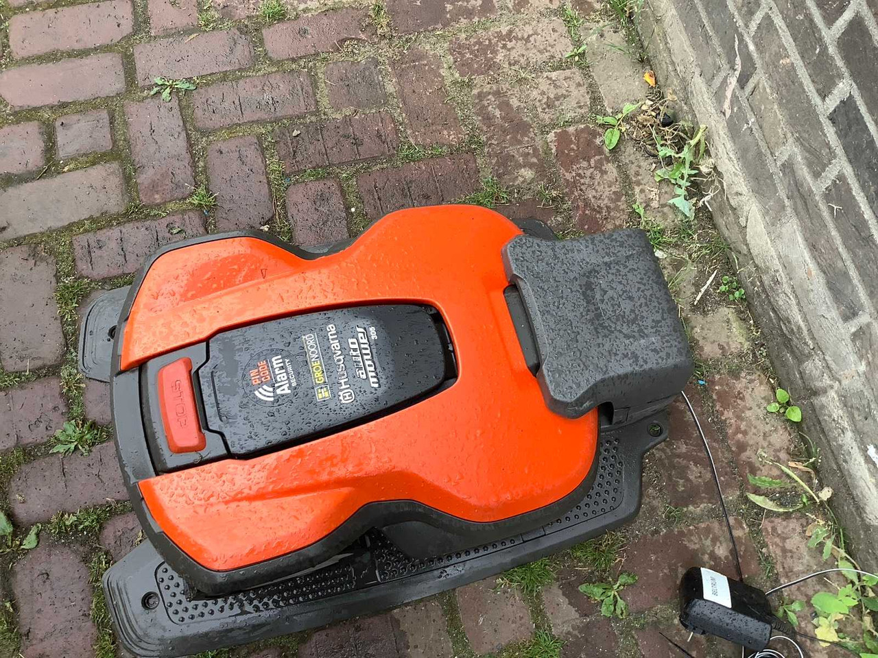 Husqvarna 305 - Cortador de grama: foto 3 Husqvarna 305 - Cortador de grama: foto 3