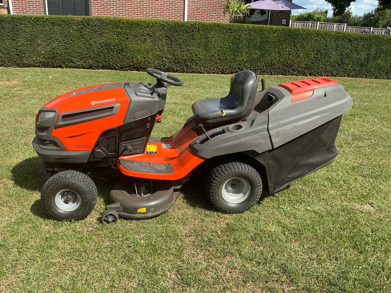 Husqvarna CTH164T - Cortador de grama: foto 2 Husqvarna CTH164T - Cortador de grama: foto 2