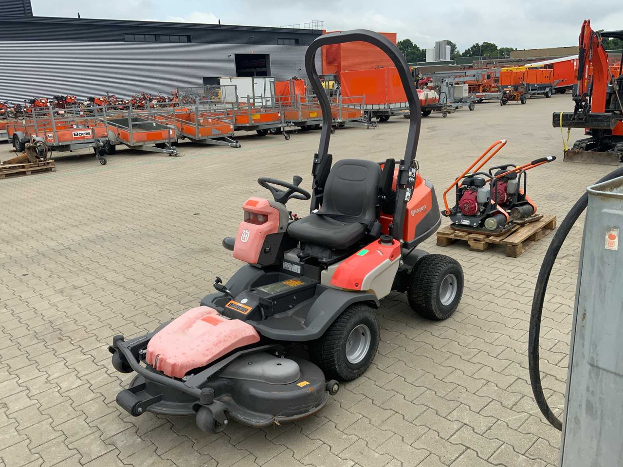 Husqvarna P524 - Cortador de grama: foto 1 Husqvarna P524 - Cortador de grama: foto 1