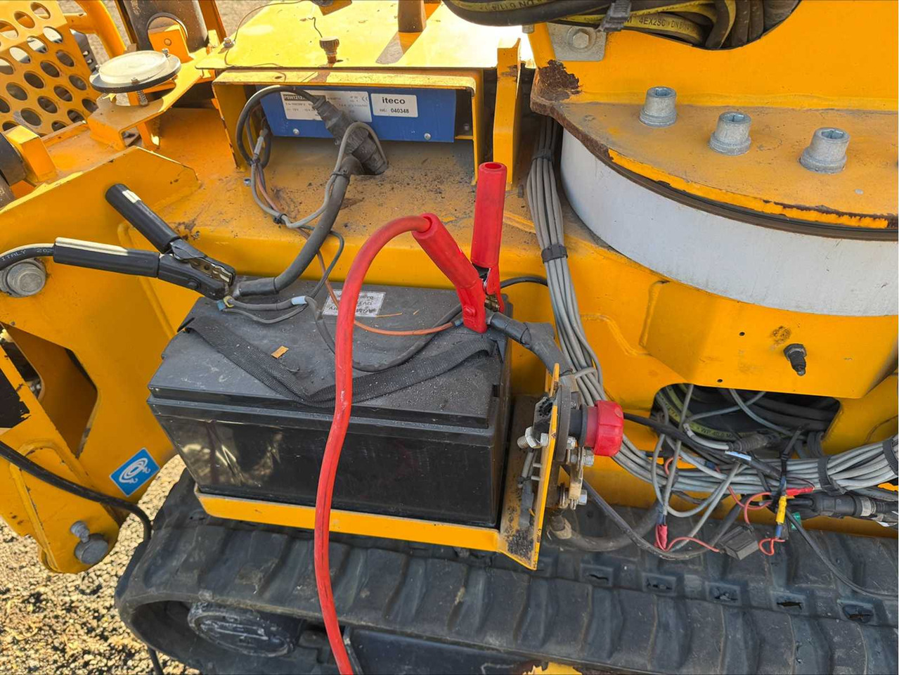 IMER - 2014 - IMR15 - SPIDER BOOM LIFT - Plataforma aérea: foto 4 IMER - 2014 - IMR15 - SPIDER BOOM LIFT - Plataforma aérea: foto 4