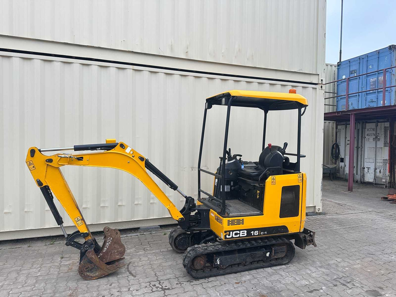 JCB 16C-1 - Mini escavadeira: foto 1 JCB 16C-1 - Mini escavadeira: foto 1