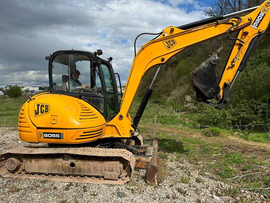JCB 8056 - TRACKED EXCAVATOR - 2011 - Escavadeira: foto 1 JCB 8056 - TRACKED EXCAVATOR - 2011 - Escavadeira: foto 1