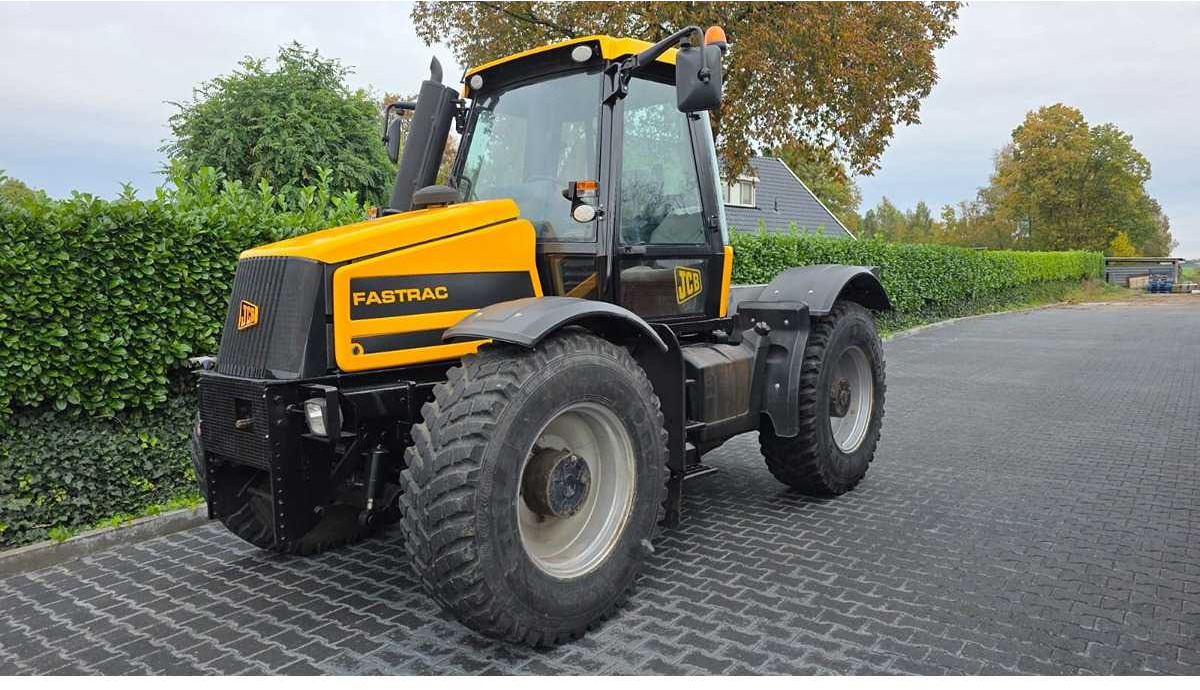 JCB Fastrac 2140 HMV - Trator: foto 1 JCB Fastrac 2140 HMV - Trator: foto 1