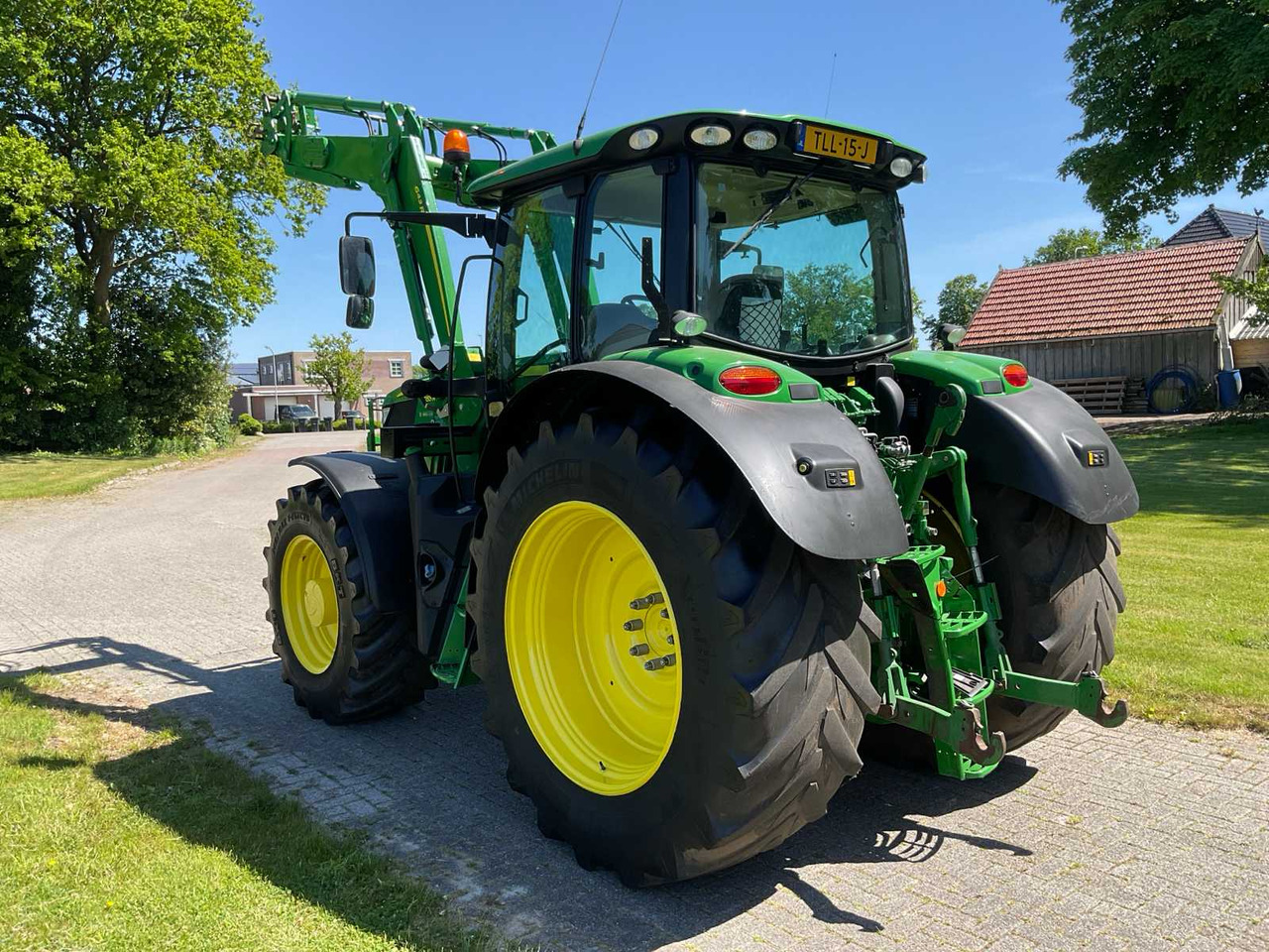 John Deere 6155R - Trator: foto 4 John Deere 6155R - Trator: foto 4