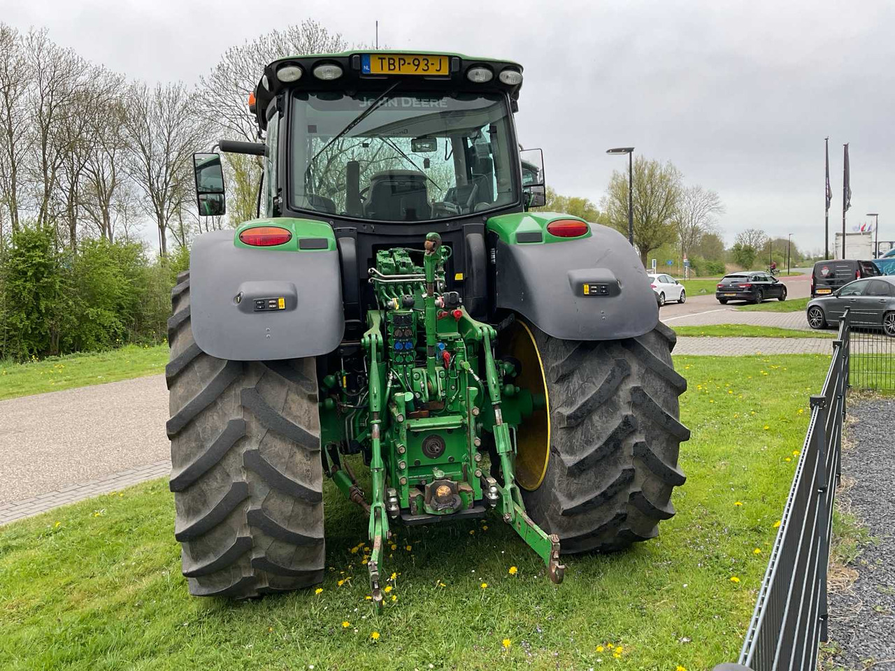 John Deere 6215R - Trator: foto 4 John Deere 6215R - Trator: foto 4