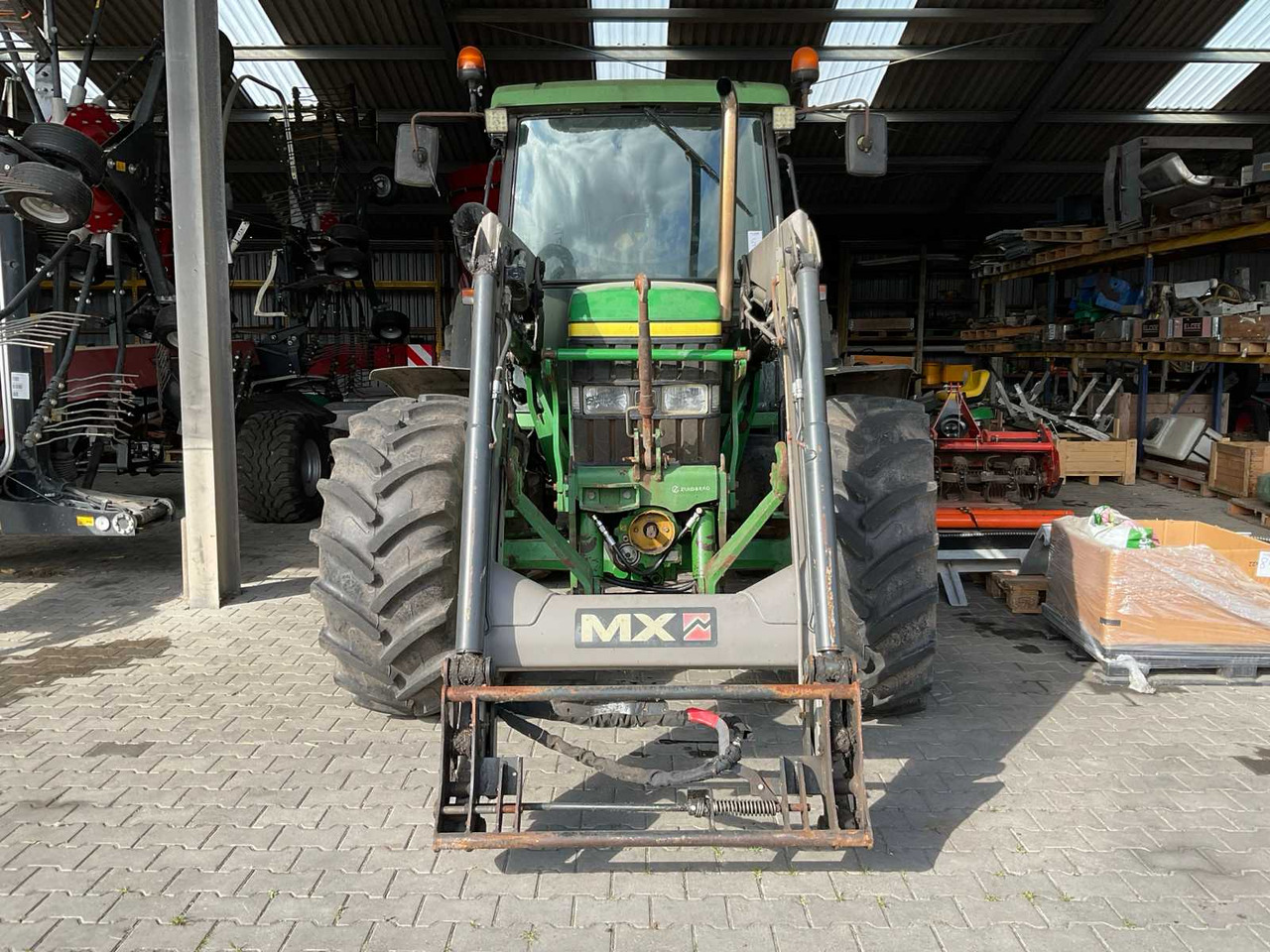 John Deere 6310 - Trator: foto 5 John Deere 6310 - Trator: foto 5
