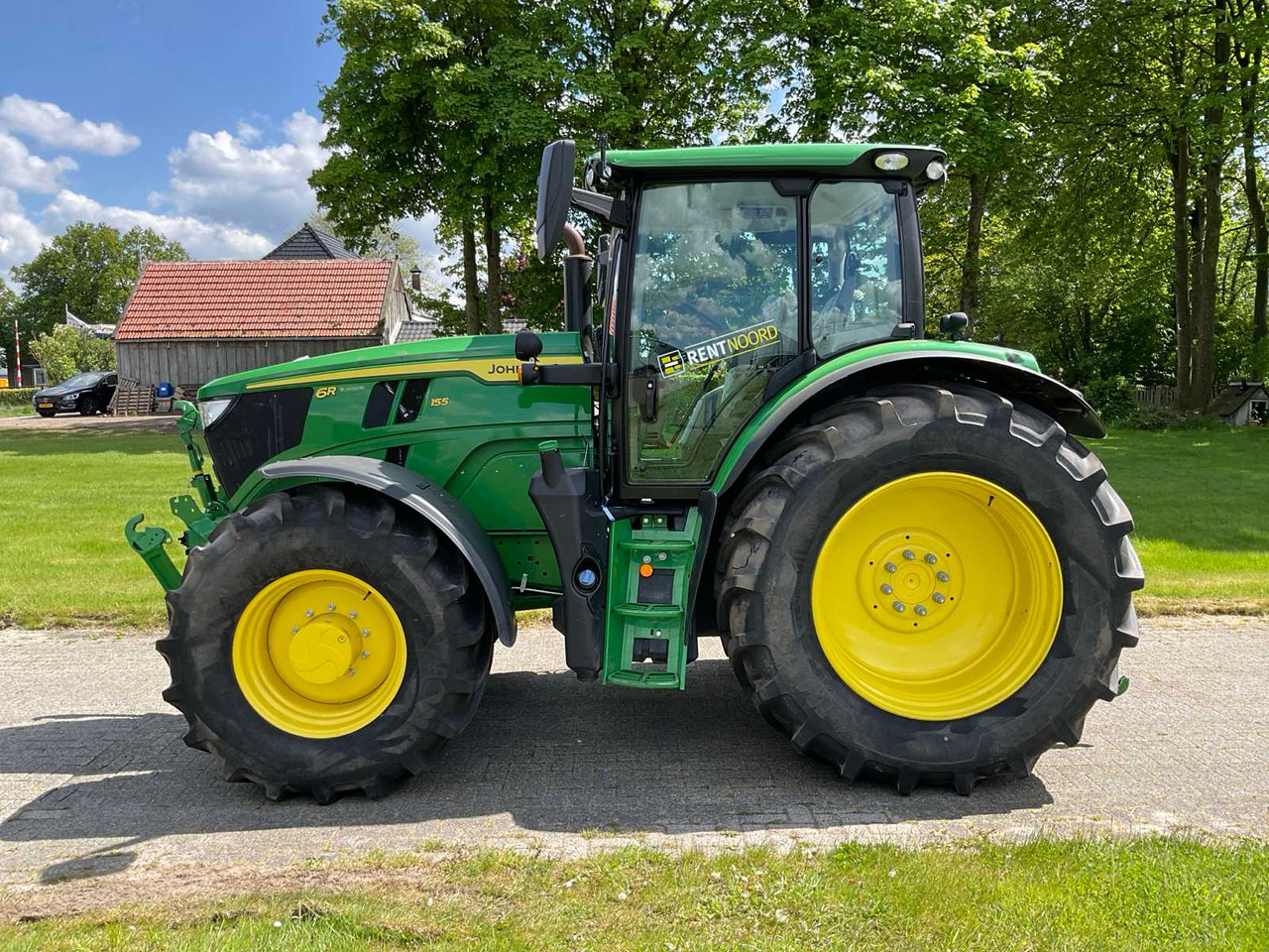 John Deere 6R155 - Trator: foto 2 John Deere 6R155 - Trator: foto 2