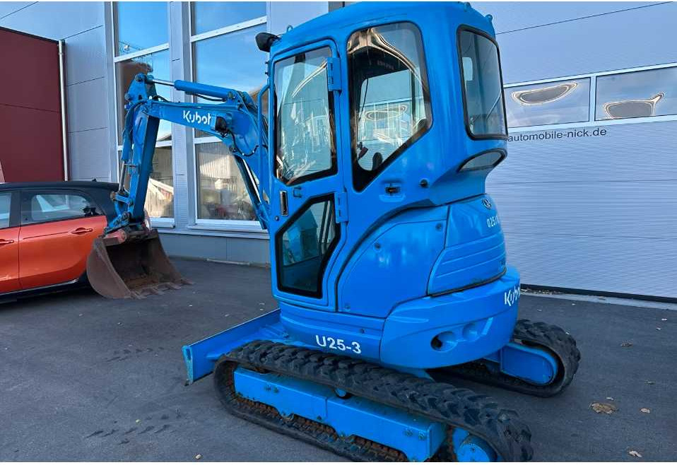 KUBOTA - U25 -3 - 2004 - MINI EXCAVATOR - Mini escavadeira: foto 2 KUBOTA - U25 -3 - 2004 - MINI EXCAVATOR - Mini escavadeira: foto 2