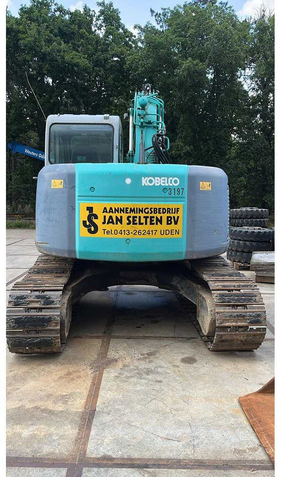 Kobelco 135 - Escavadora de rastos: foto 4 Kobelco 135 - Escavadora de rastos: foto 4