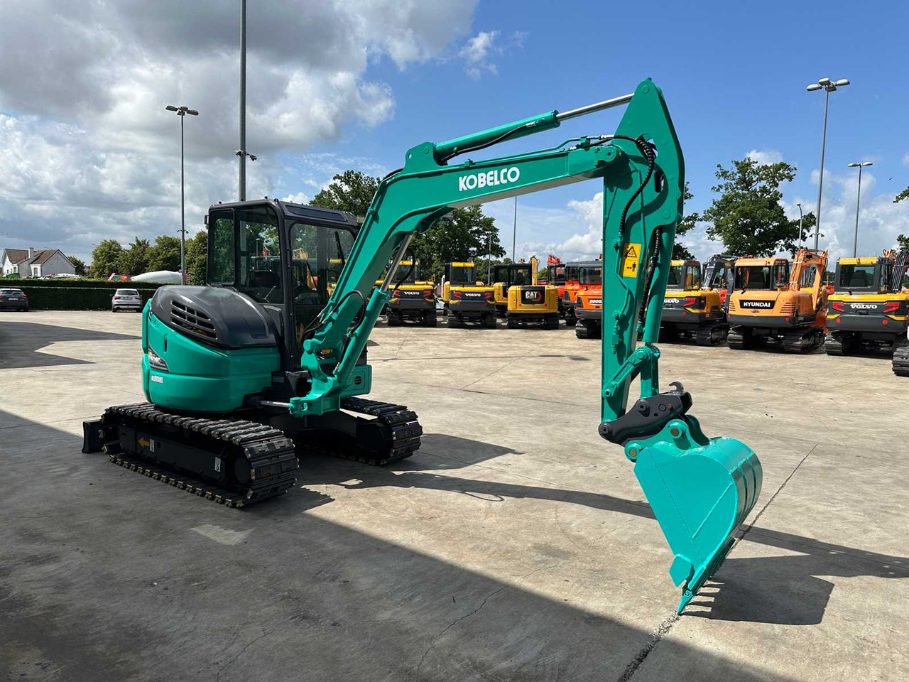 Kobelco SK55SRX-6 - Escavadora de rastos: foto 3 Kobelco SK55SRX-6 - Escavadora de rastos: foto 3