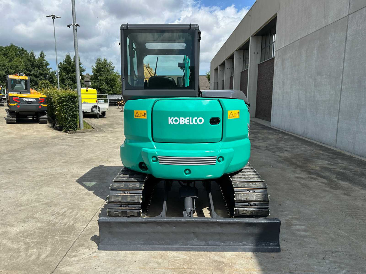Kobelco SK55SRX-6 - Escavadora de rastos: foto 5 Kobelco SK55SRX-6 - Escavadora de rastos: foto 5