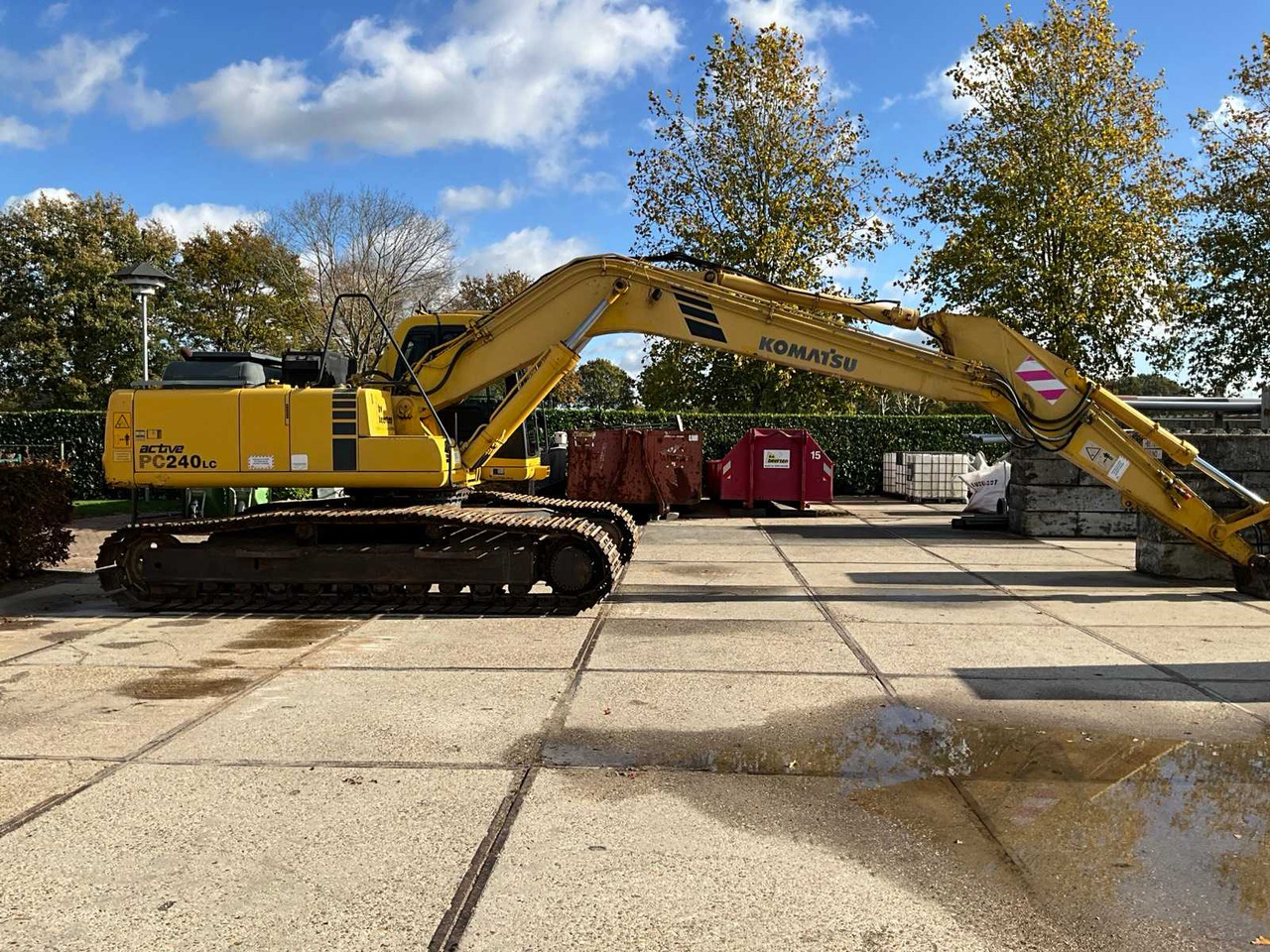 Komatsu Active PC240LC - Escavadora de rastos: foto 4 Komatsu Active PC240LC - Escavadora de rastos: foto 4