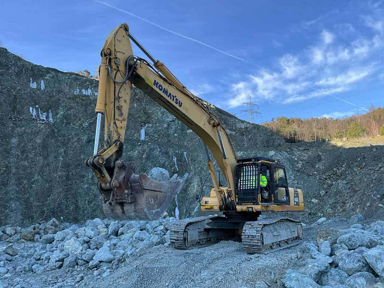 Komatsu PC450LC - Escavadora de rastos: foto 1 Komatsu PC450LC - Escavadora de rastos: foto 1