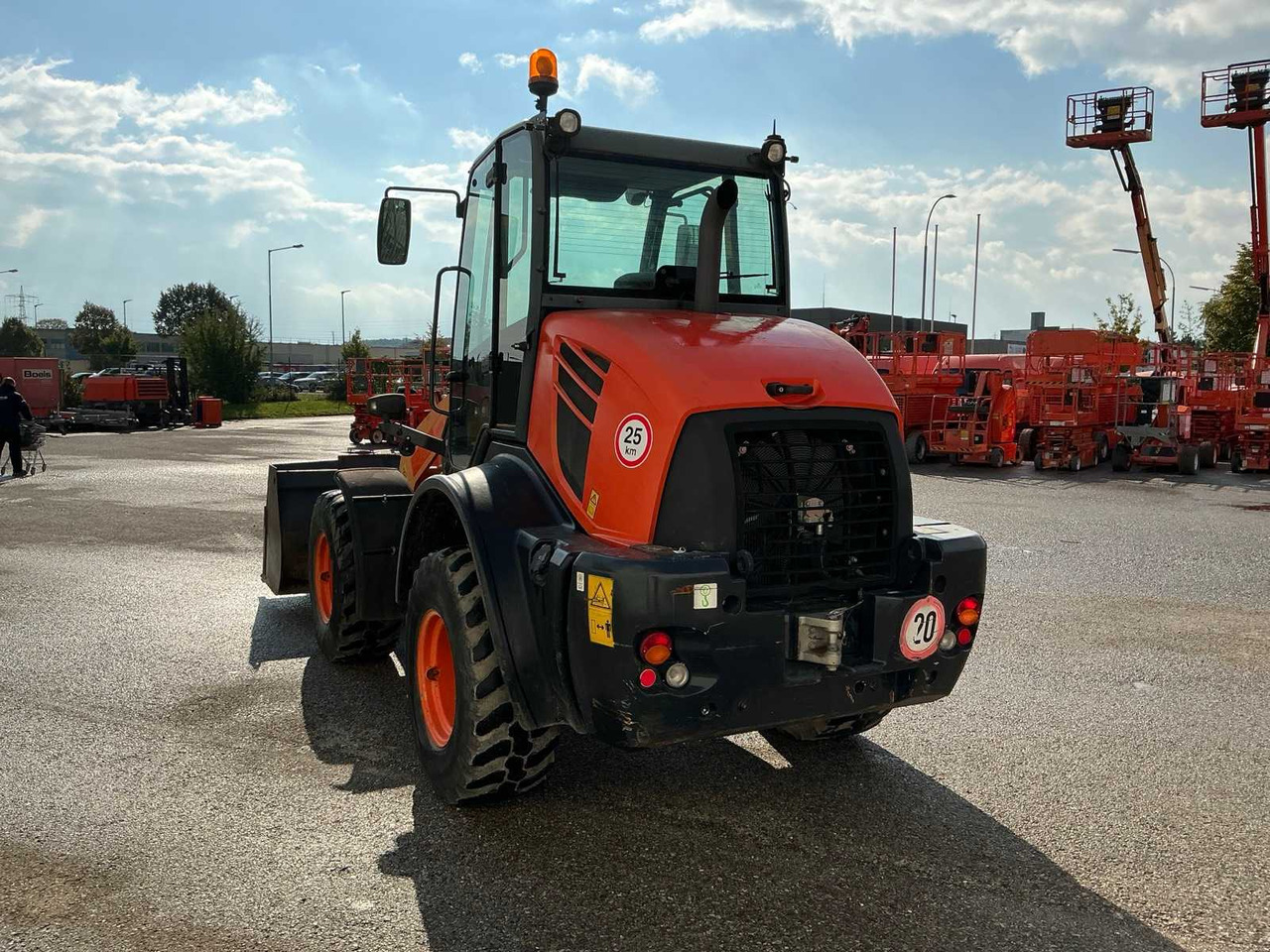 Komatsu WA100M-7 - Pá carregadora de rodas: foto 3 Komatsu WA100M-7 - Pá carregadora de rodas: foto 3