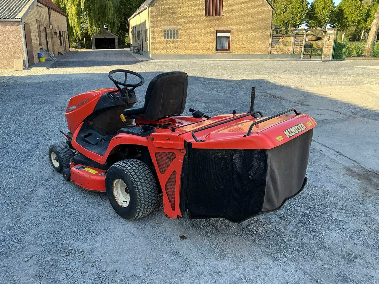 Kubota GR1600EC2 - Cortador de grama: foto 3 Kubota GR1600EC2 - Cortador de grama: foto 3
