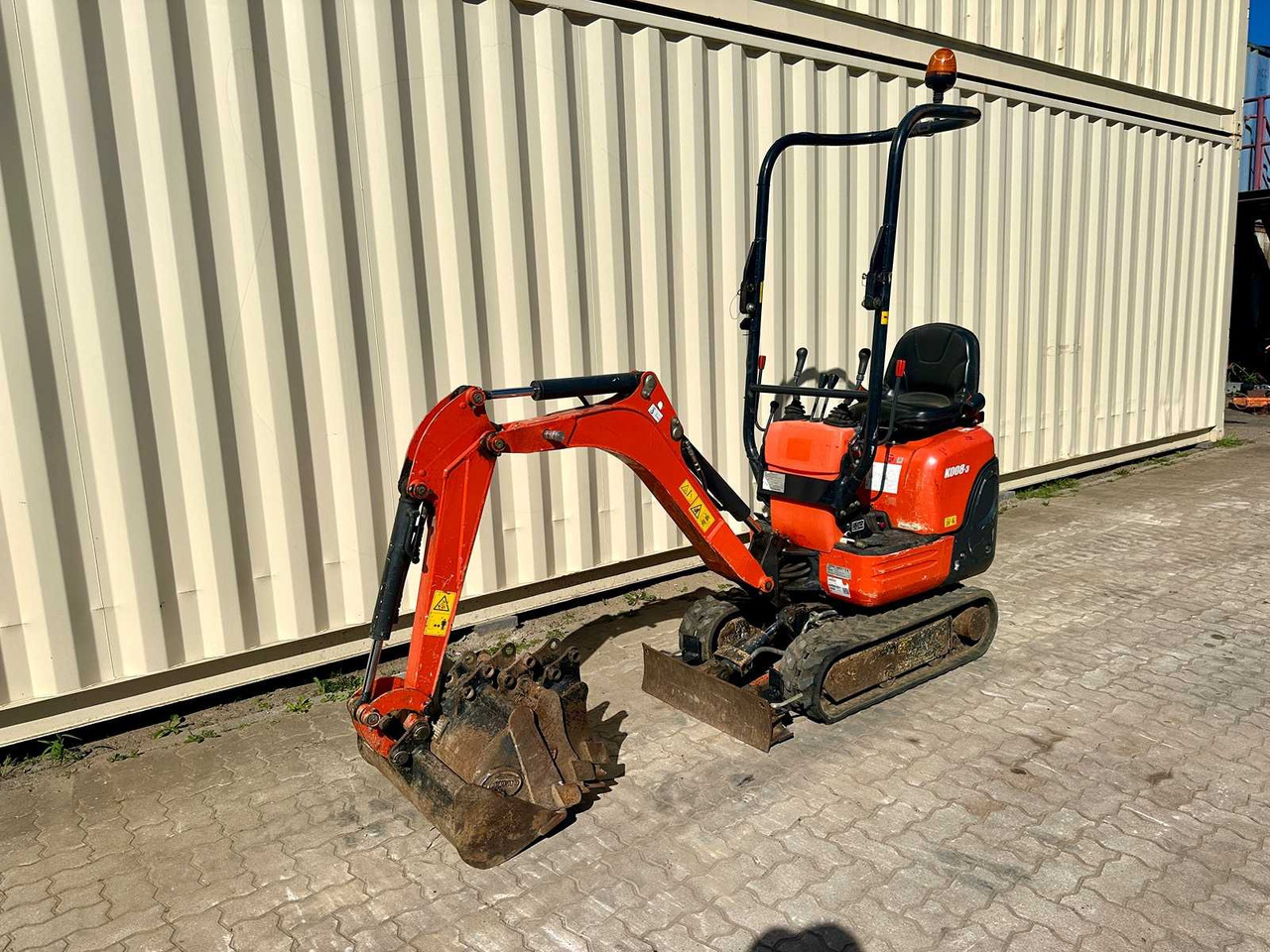 Kubota K008-3 - 4 x Löffel - Mini escavadeira: foto 1 Kubota K008-3 - 4 x Löffel - Mini escavadeira: foto 1
