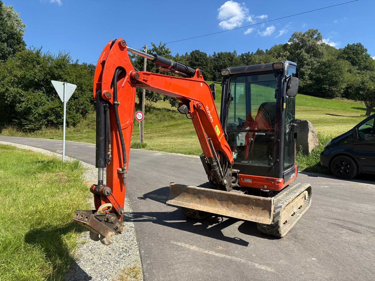 Kubota U27-4 - Mini escavadeira: foto 2 Kubota U27-4 - Mini escavadeira: foto 2