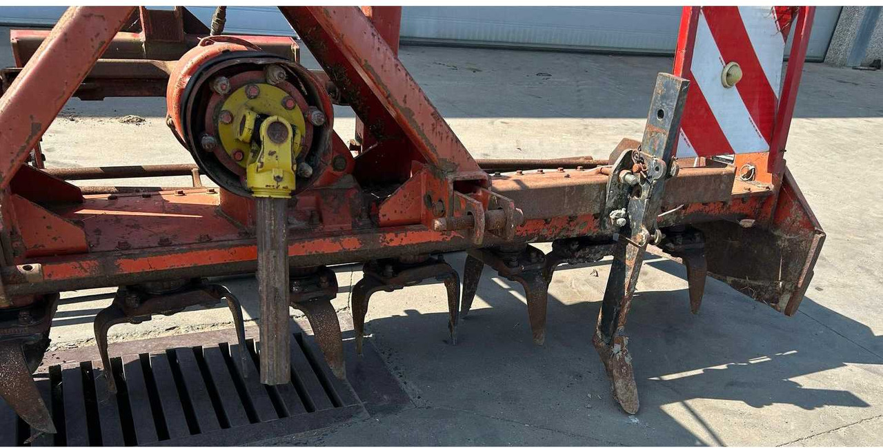 Grade rotativa Kuhn Belrecolt HRB 302 D: foto 7