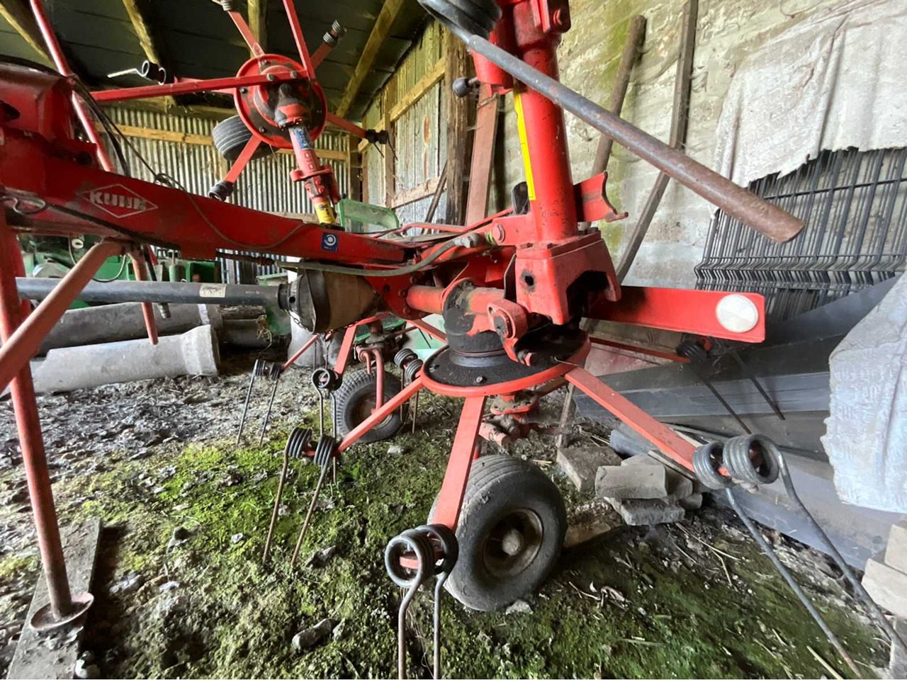 Kuhn GF 5001 MH - Triturador de folhas para batata: foto 4 Kuhn GF 5001 MH - Triturador de folhas para batata: foto 4