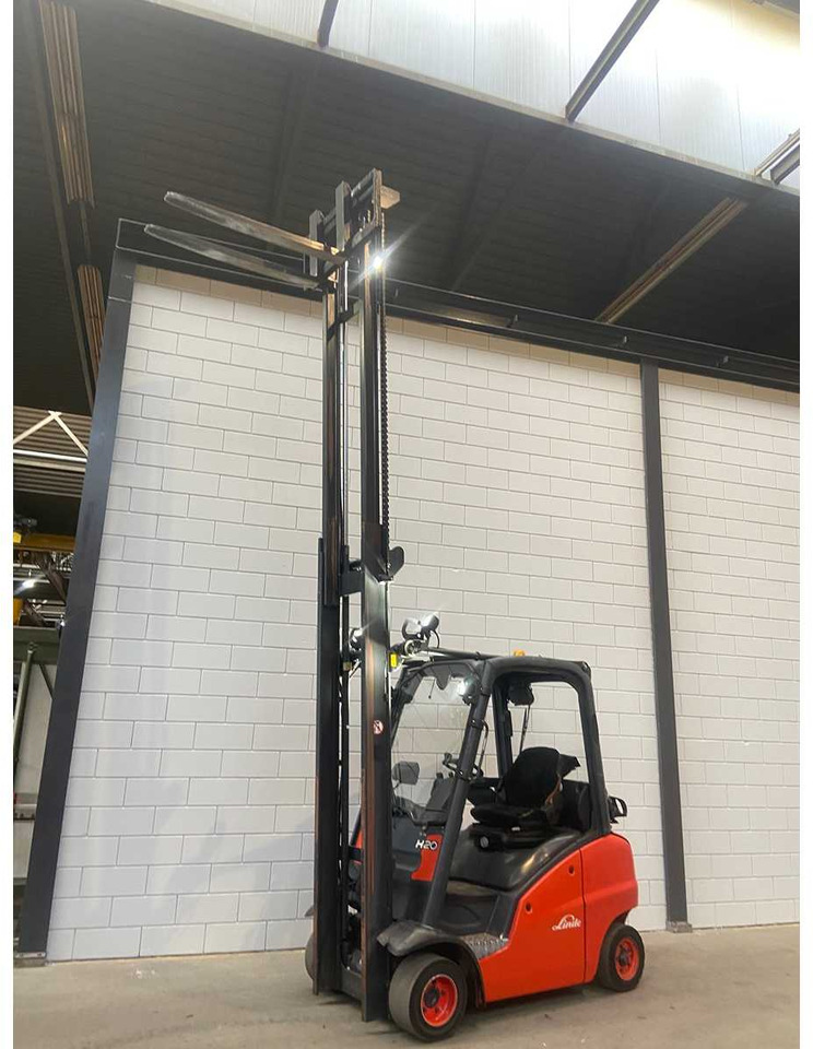 LINDE - 2013 - H20T - FORKLIFT TRUCK - Empilhador: foto 3 LINDE - 2013 - H20T - FORKLIFT TRUCK - Empilhador: foto 3