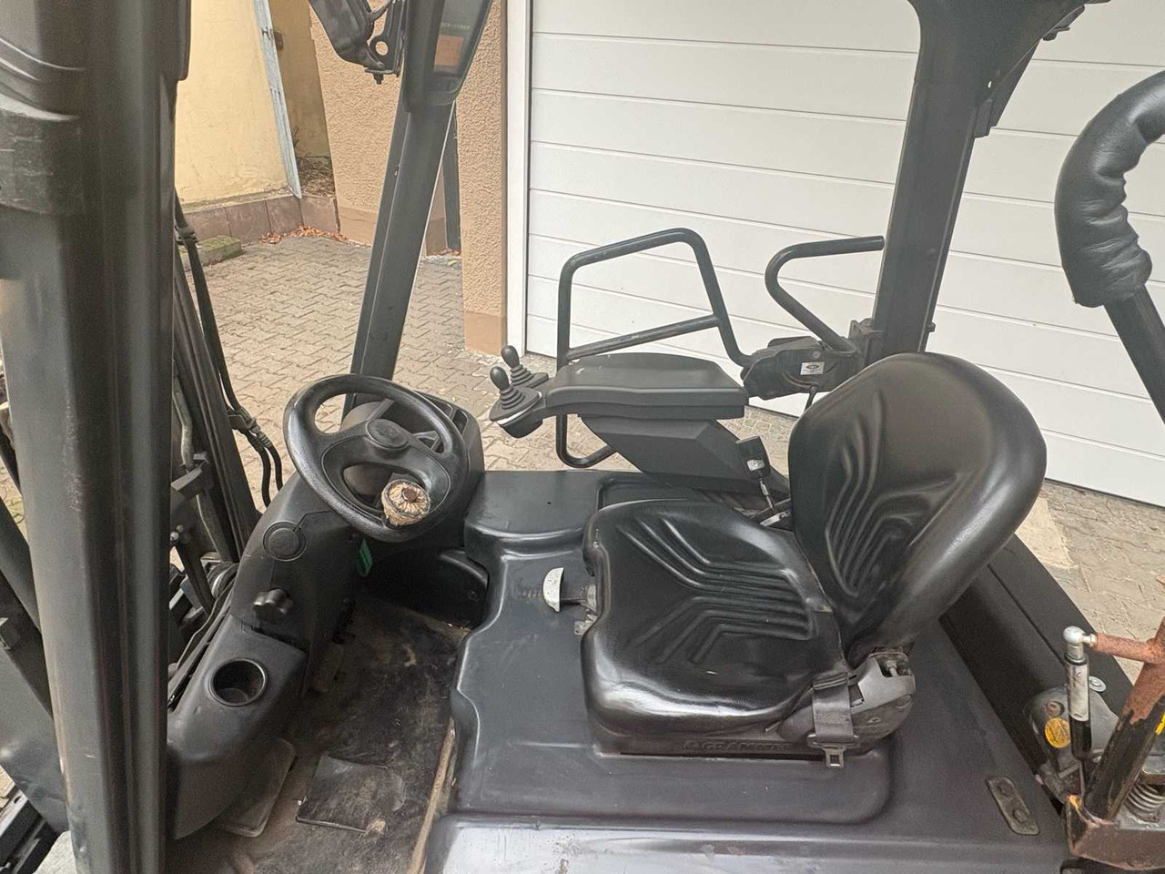 Empilhador LINDE E16-01 E386 - 3-WHEEL FORKLIFT (YEAR 2014): foto 20