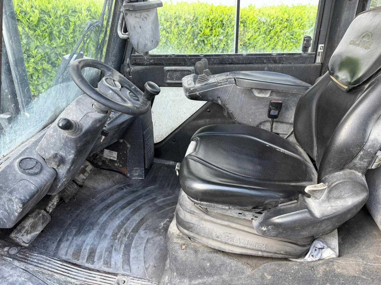 LINDE - H30 - FORKLIFT TRUCKS - 2013 - Empilhador: foto 4 LINDE - H30 - FORKLIFT TRUCKS - 2013 - Empilhador: foto 4