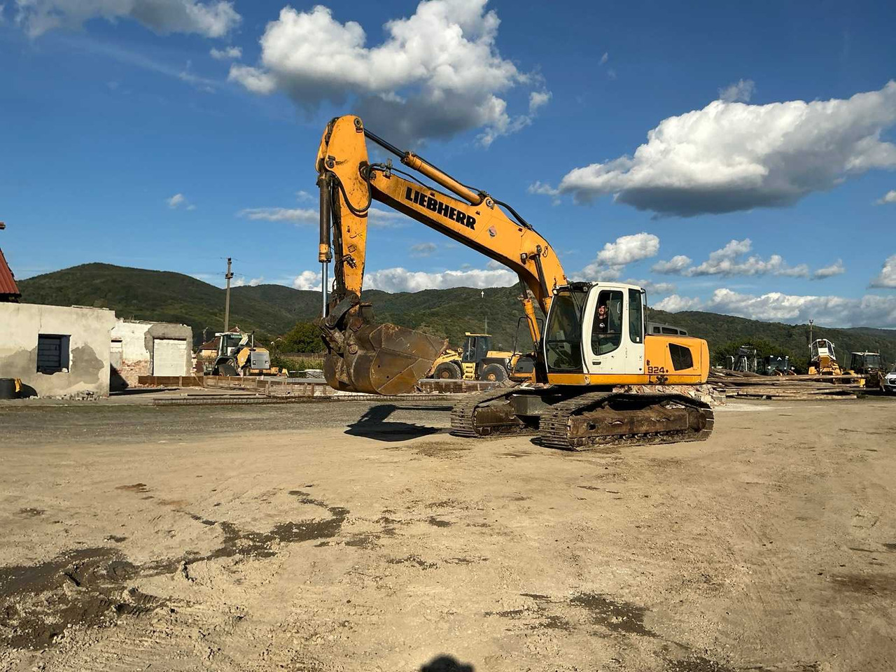 Liebherr 924 - Escavadora de rastos: foto 2 Liebherr 924 - Escavadora de rastos: foto 2