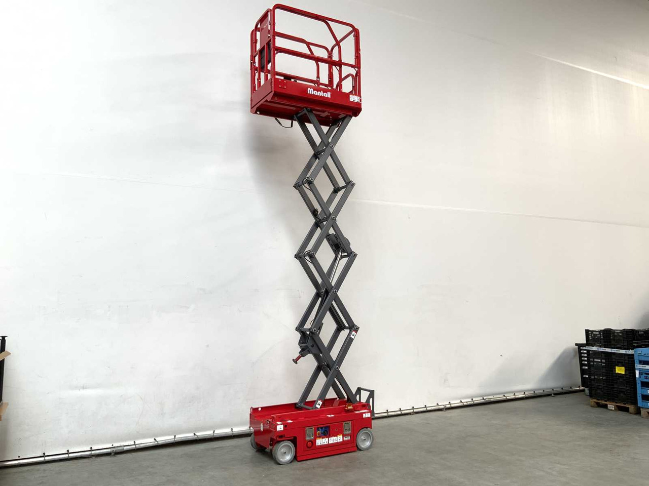 MANTALL XE-60 MINI - SCISSOR LIFT AERIAL PLATFORM 6.4M 2024 - Plataforma aérea: foto 3 MANTALL XE-60 MINI - SCISSOR LIFT AERIAL PLATFORM 6.4M 2024 - Plataforma aérea: foto 3