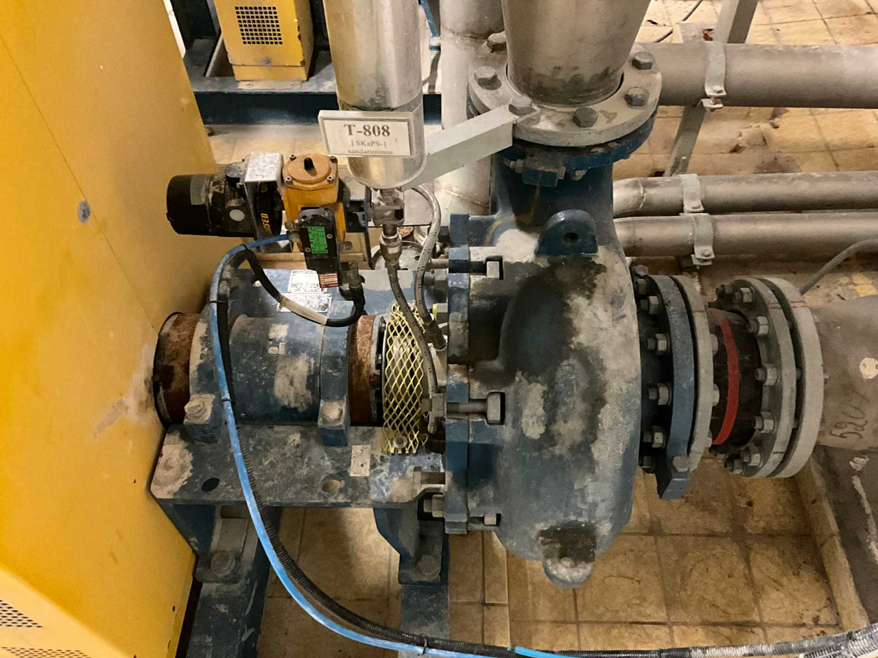 METSO MM200 MHC-S C5 - Equipamento de fertilização: foto 4 METSO MM200 MHC-S C5 - Equipamento de fertilização: foto 4