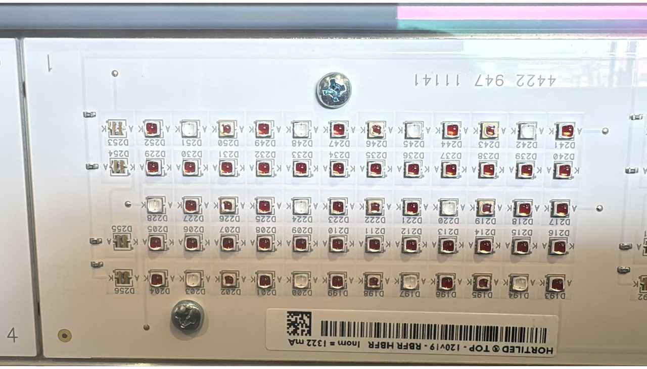 Hortilux HortiLed Top 120v19 - Máquina agrícola: foto 5 Hortilux HortiLed Top 120v19 - Máquina agrícola: foto 5
