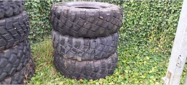 Michelin 395/85 R 20 - Jantes e pneus para Trator: foto 1 Michelin 395/85 R 20 - Jantes e pneus para Trator: foto 1