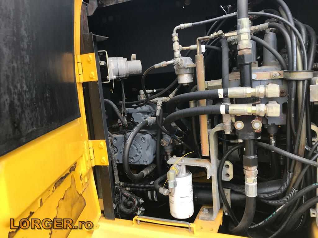 Escavadeira NEW HOLLAND E 145 CRAWLER EXCAVATOR: foto 11 Escavadeira NEW HOLLAND E 145 CRAWLER EXCAVATOR: foto 11