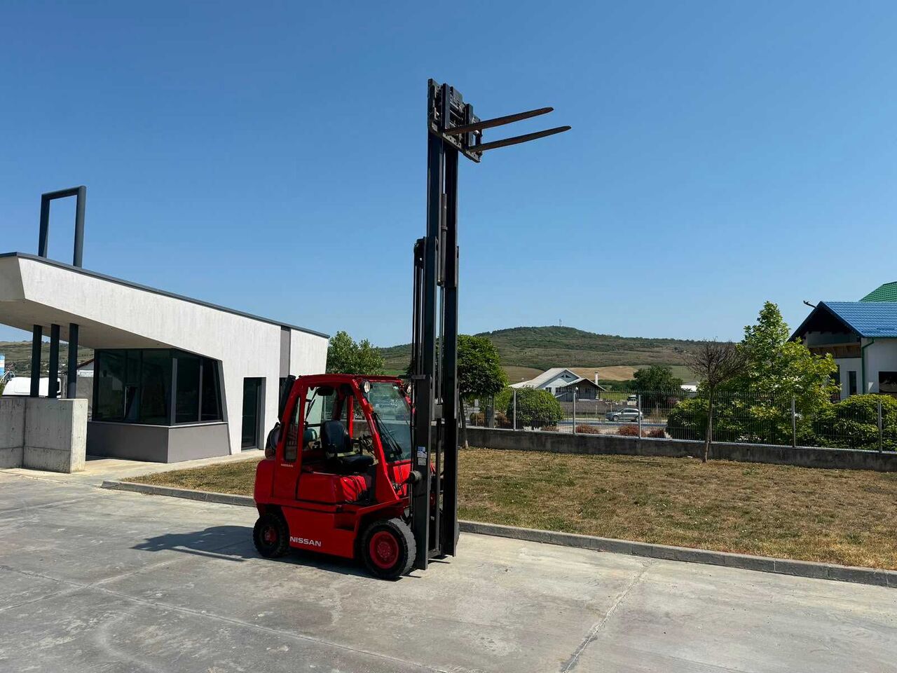 NISSAN - UID2A25LQ - FORKLIFT TRUCKS - 2012 - Empilhador: foto 2 NISSAN - UID2A25LQ - FORKLIFT TRUCKS - 2012 - Empilhador: foto 2