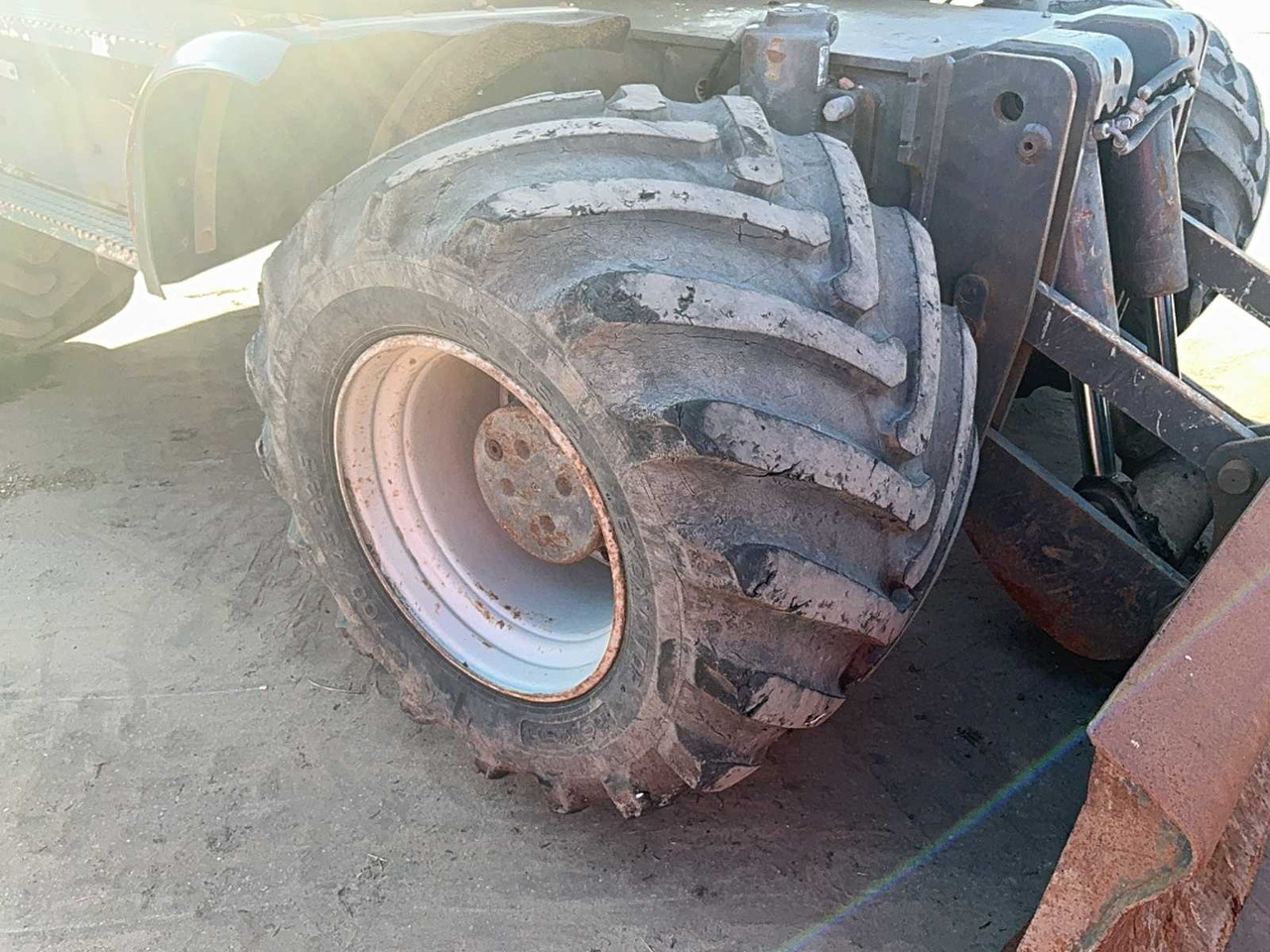Escavadeira de rodas New holland MH 5.6: foto 18