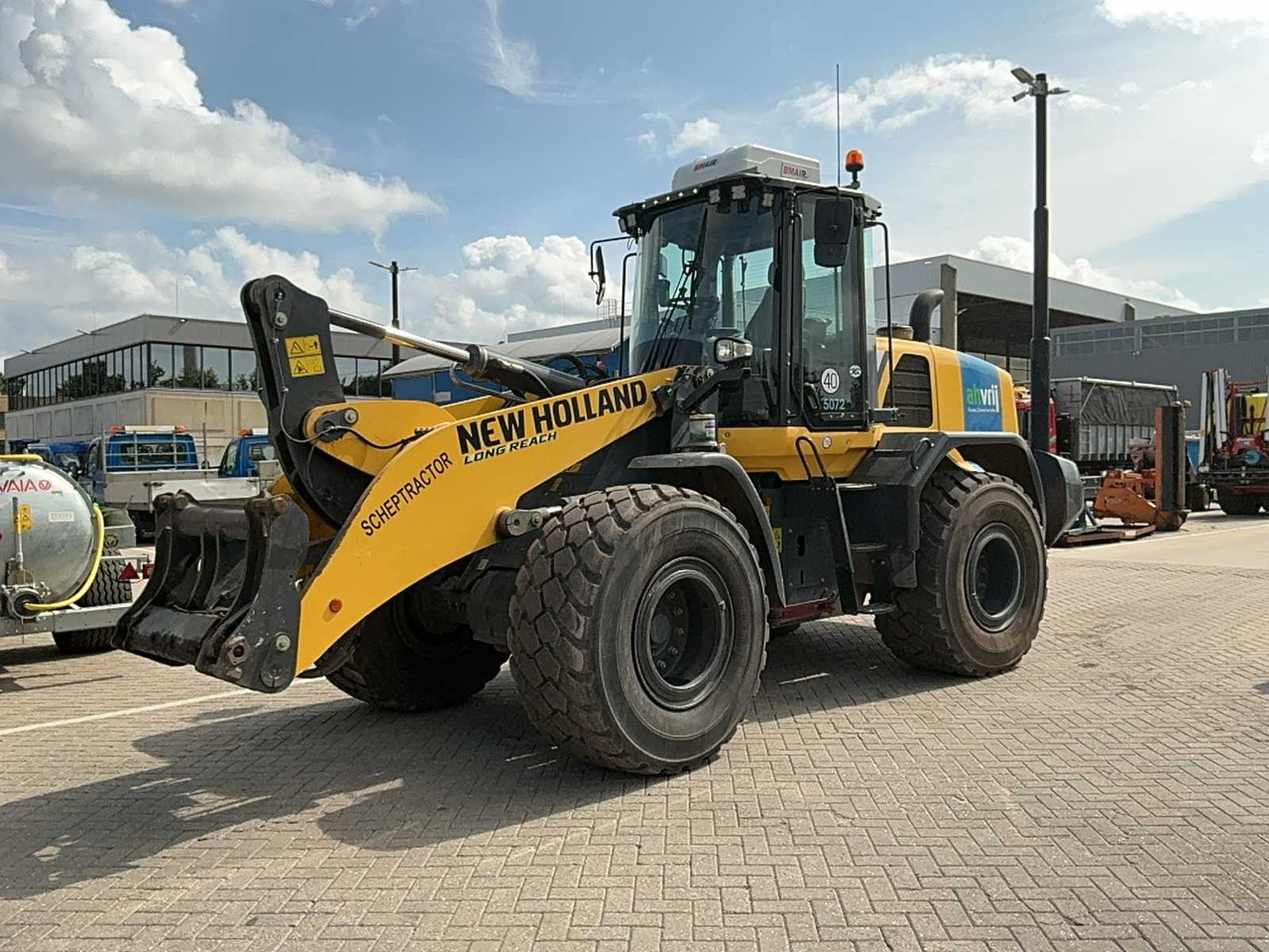 New holland W170D - Pá carregadora de rodas: foto 1 New holland W170D - Pá carregadora de rodas: foto 1