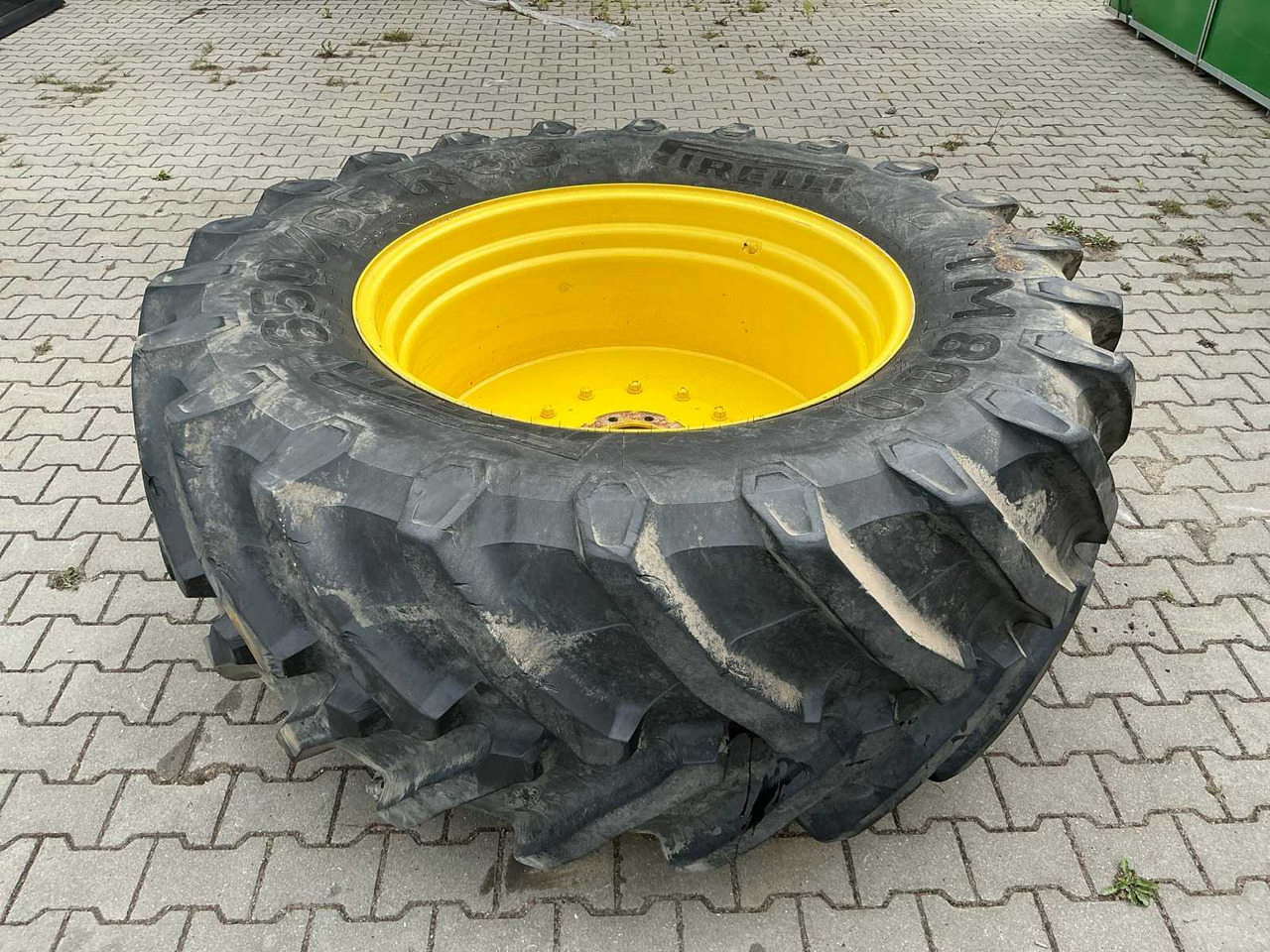 Pirelli TM800 - Jantes e pneus para Trator: foto 5 Pirelli TM800 - Jantes e pneus para Trator: foto 5