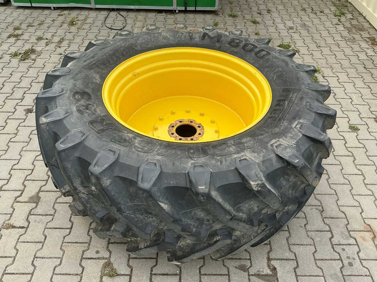 Pirelli TM800 - Jantes e pneus para Trator: foto 2 Pirelli TM800 - Jantes e pneus para Trator: foto 2