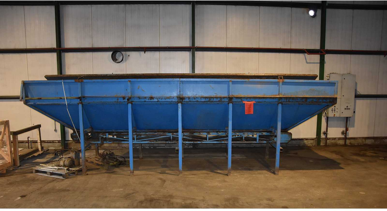 Potato bunker - Equipamento para armazenagem: foto 1 Potato bunker - Equipamento para armazenagem: foto 1