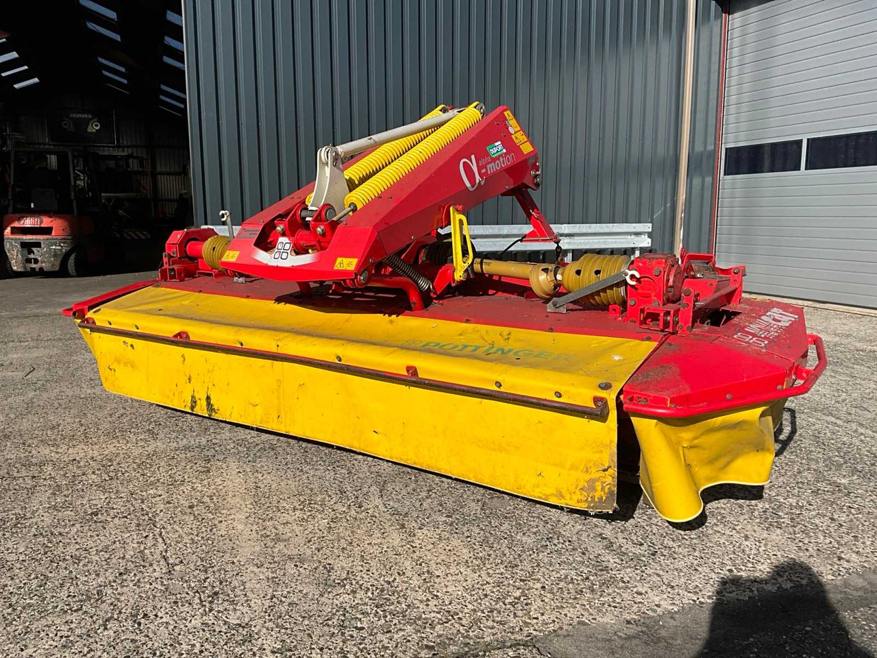Pottinger Novacat 306 ED Alpha - Triturador de martelos/ Destroçador: foto 1 Pottinger Novacat 306 ED Alpha - Triturador de martelos/ Destroçador: foto 1