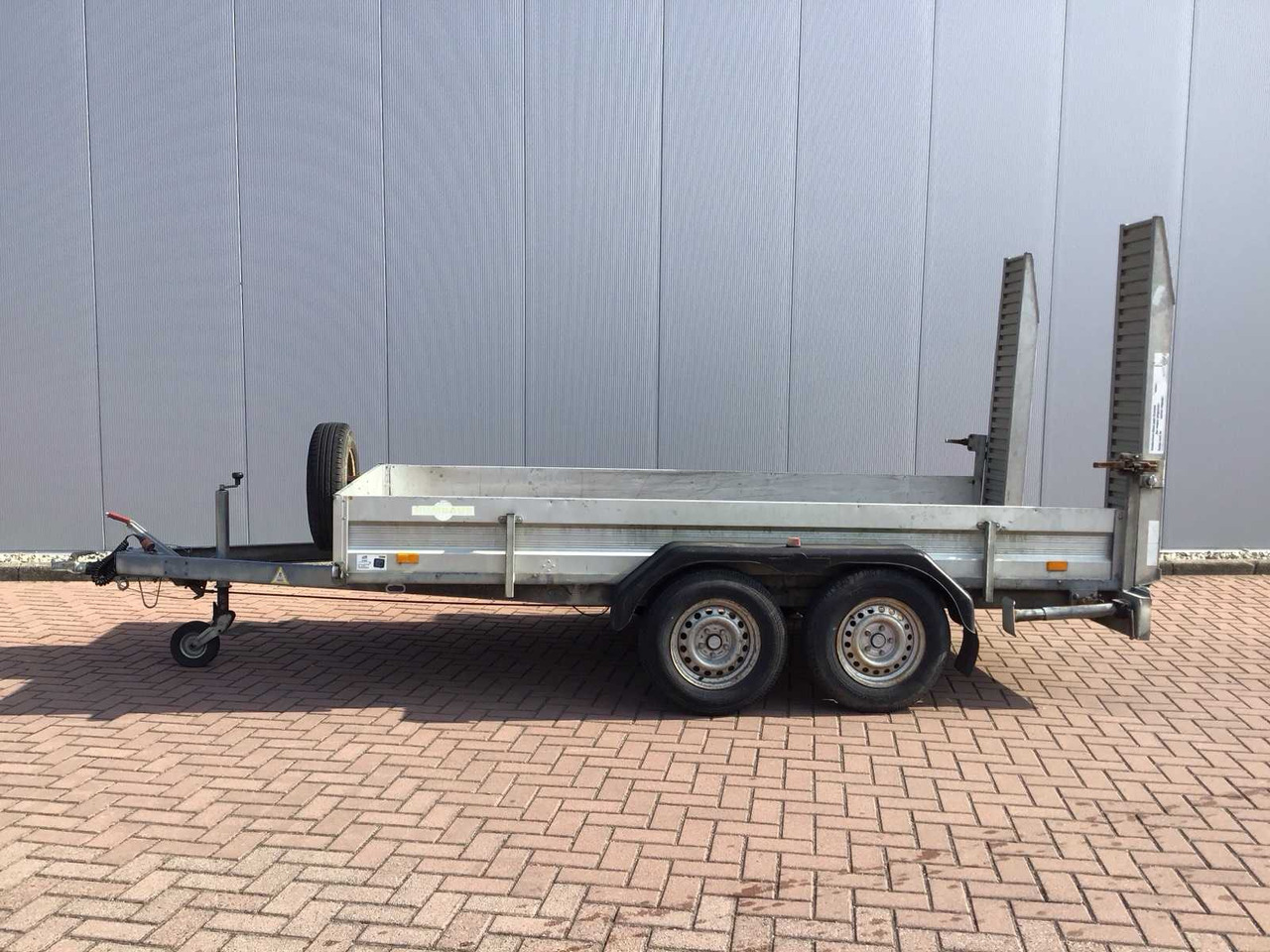 HUMBAUR LOW LOADER 2000 MACHINE TRANSPORTER TRAILER - Reboque: foto 2 HUMBAUR LOW LOADER 2000 MACHINE TRANSPORTER TRAILER - Reboque: foto 2