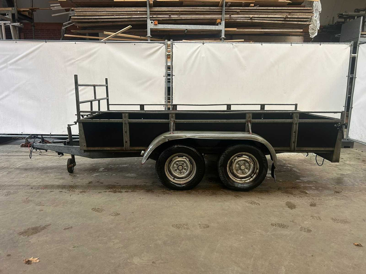 SARIS TRAILER - Reboque: foto 3 SARIS TRAILER - Reboque: foto 3