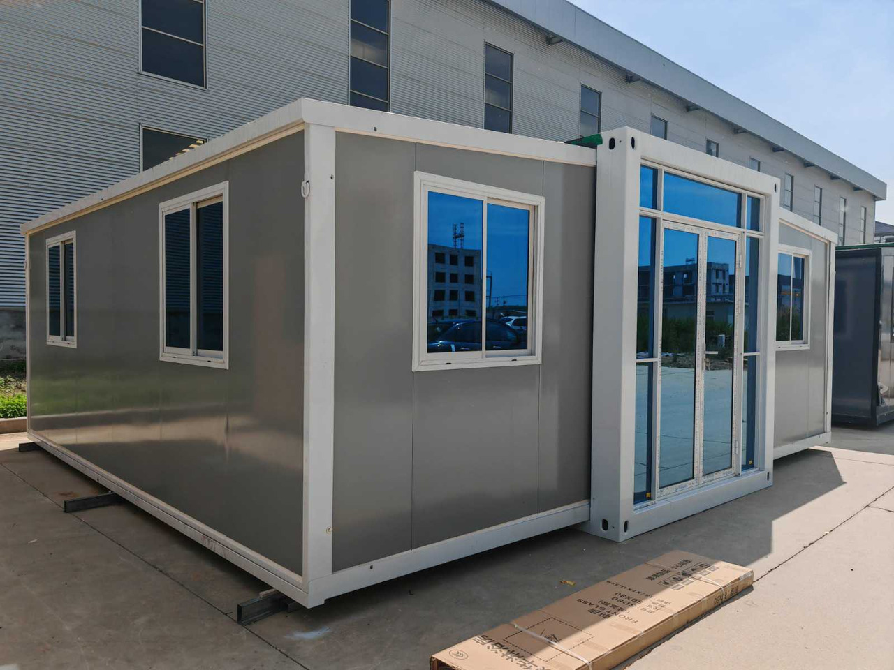Rhino Houses 36,5 m2 - Casa contentor: foto 1 Rhino Houses 36,5 m2 - Casa contentor: foto 1