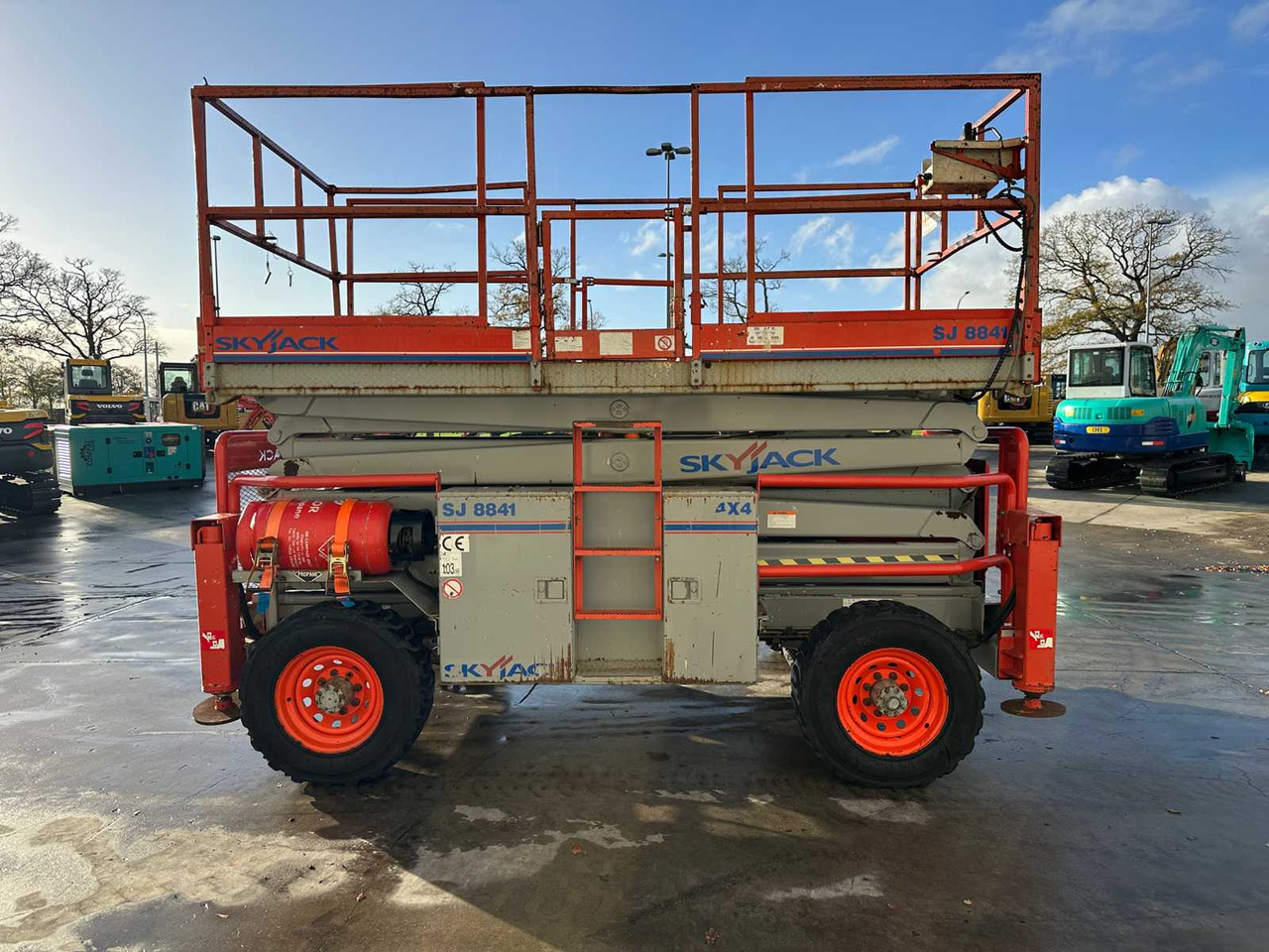 SKYJACK - 2009 - SJ-8841 - AERIAL PLATFORM - Plataforma aérea: foto 4 SKYJACK - 2009 - SJ-8841 - AERIAL PLATFORM - Plataforma aérea: foto 4